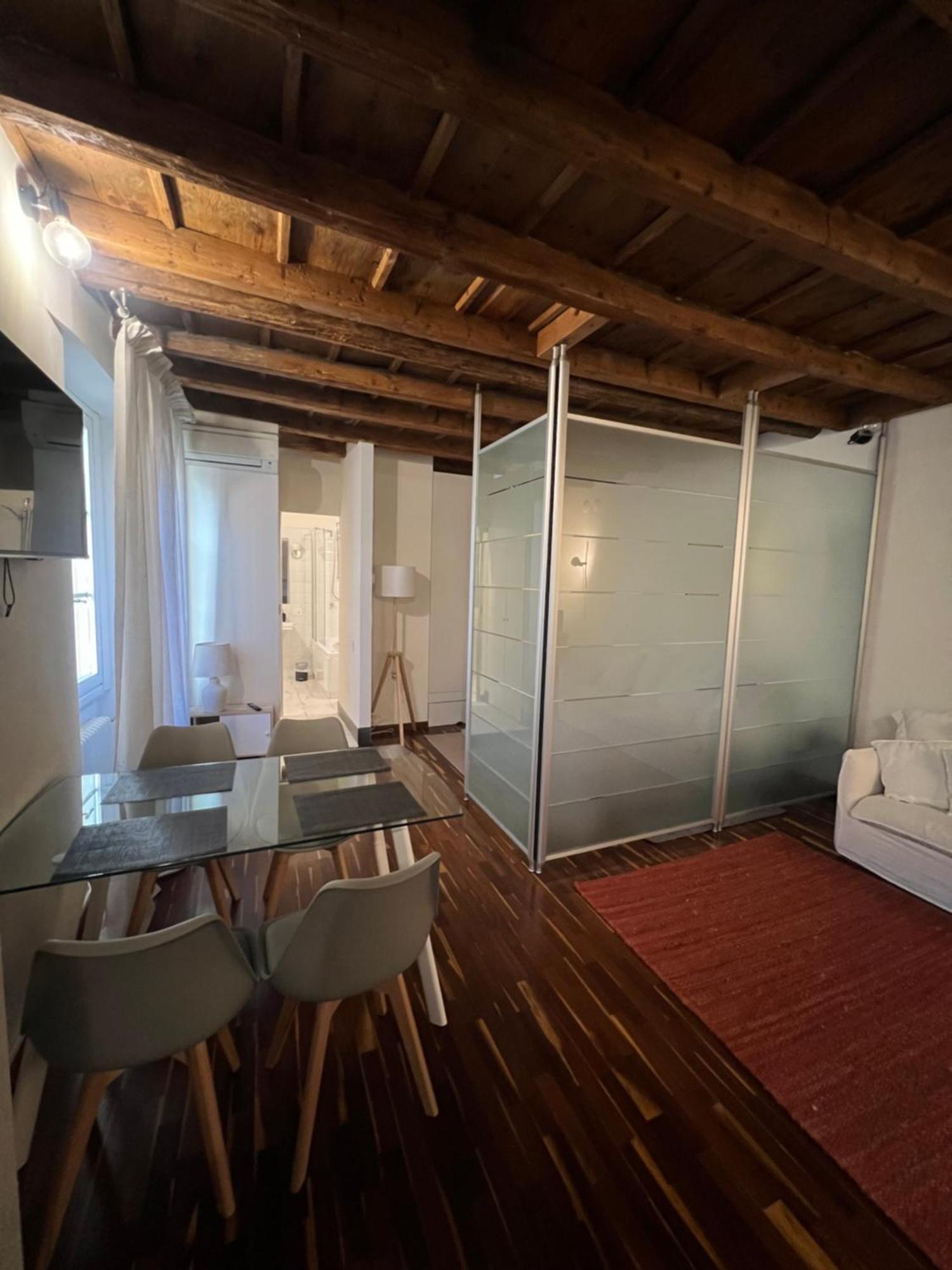 Antica Corte Navigli-Darsena Milano Rom bilde